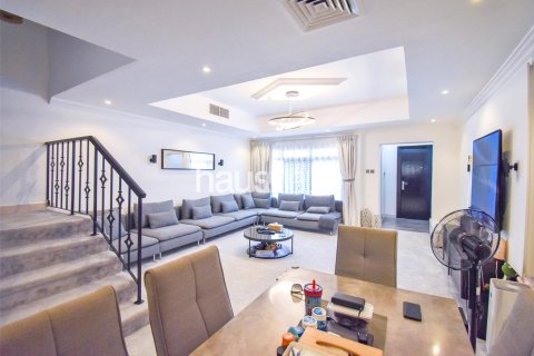 Villa in Diamond Views, Jumeirah Village Circle, Dubai 3 bedrooms, 264 sq.m. № 43771