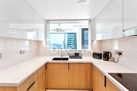 Apartment in Burj Vista, Downtown Dubai (Downtown Burj Dubai), Dubai 3 bedrooms, 169 sq.m. № 110313 - photo 3