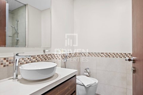 Appartement à Business Bay, Dubai, 2 chambres, 84.91 m², № 136779 - photo 13