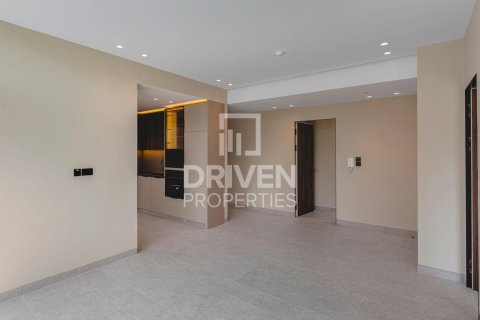 Appartement à Al Satwa, Dubai, 2 chambres, 102.29 m², № 136781 - photo 2