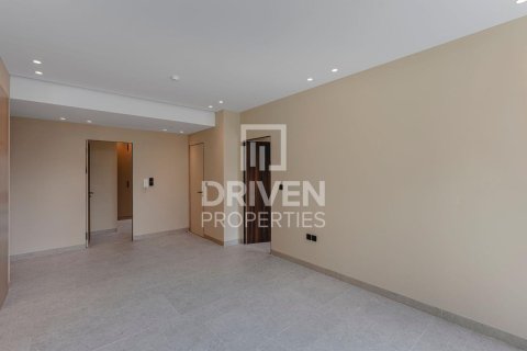 Appartement à Al Satwa, Dubai, 2 chambres, 102.29 m², № 136781 - photo 3