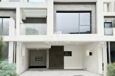 Townhouse in DAMAC Hills (Akoya by DAMAC), Dubai 3 bedrooms, 246 sq.m. № 73944 - photo 2