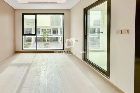 Townhouse in DAMAC Hills (Akoya by DAMAC), Dubai 3 bedrooms, 246 sq.m. № 73944 - photo 12