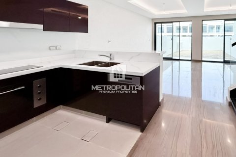 Townhouse in DAMAC Hills (Akoya by DAMAC), Dubai 3 bedrooms, 246 sq.m. № 73944 - photo 4