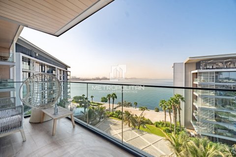 Apartment in Bluewaters Residences, Bluewaters, Dubai 1 bedroom, 106 sq.m. № 73939