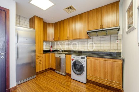 Снять в аренду квартиру в Дубай Марине, Дубай: 3 спальни, 187м², № 46303 - фото 3