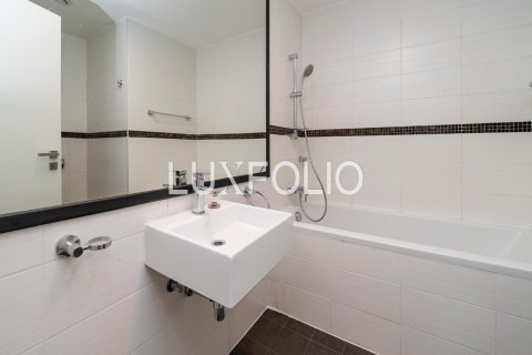 Снять в аренду квартиру в Дубай Марине, Дубай: 3 спальни, 148м², № 46292 - фото 17