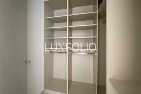 Снять в аренду таунхаус в Maple at Dubai Hills Estate, Дубай Хилс Эстейт, Дубай: 5 спален, 298м², № 46293 - фото 9