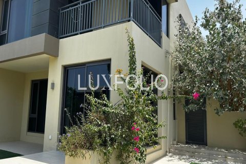 Снять в аренду таунхаус в Maple at Dubai Hills Estate, Дубай Хилс Эстейт, Дубай: 5 спален, 298м², № 46293 - фото 17