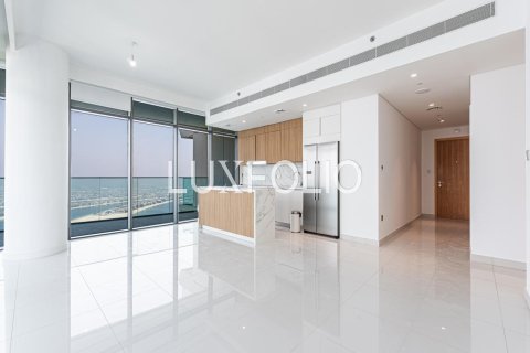 Квартира в EMAAR Beachfront, Dubai Harbour, Дубай, 3 спальни, 180м², № 46302