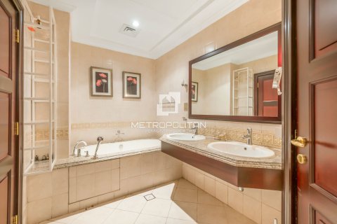 Villa à Palm Jumeirah, Dubai, 4 chambres, 470 m², № 73107 - photo 28