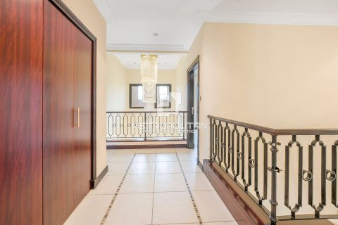 Villa à Palm Jumeirah, Dubai, 4 chambres, 470 m², № 73107 - photo 16