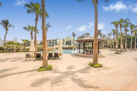 Villa à Palm Jumeirah, Dubai, 4 chambres, 470 m², № 73107 - photo 2