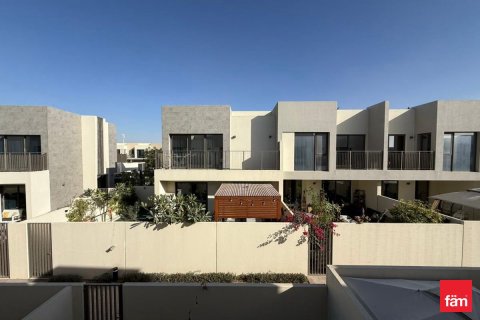 Villa in Dubai 3 bedrooms, 144.4 sq.m. № 113458