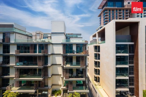 Apartment in City Walk, Dubai 1 bedroom, 100.6 sq.m. № 137739 - photo 13