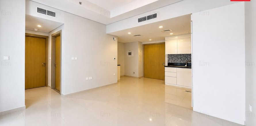 Appartement à Business Bay, Dubai, 2 chambres, 75.5 m², № 137744