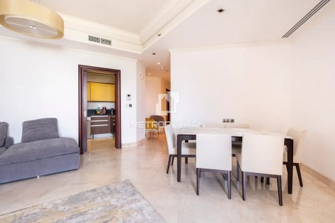 Apartment in Grandeur Residences, Palm Jumeirah, Dubai 2 bedrooms, 163 sq.m. № 72911 - photo 4