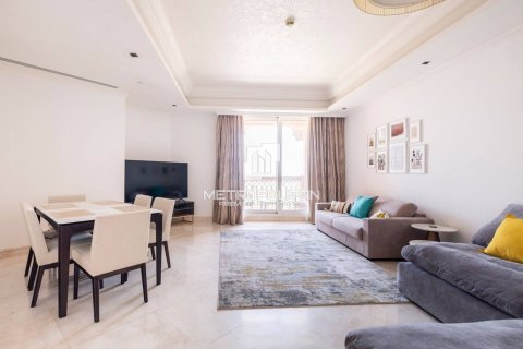 Apartment in Grandeur Residences, Palm Jumeirah, Dubai 2 bedrooms, 163 sq.m. № 72911 - photo 3
