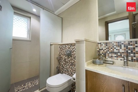 Villa in Jumeirah Park, Dubai 4 bedrooms, 789.3 sq.m. № 141305 - photo 6