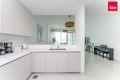 Apartment in Dubai Media City, Dubai 3 bedrooms, 210 sq.m. № 141299 - photo 4