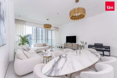 Apartment in Dubai Media City, Dubai 3 bedrooms, 210 sq.m. № 141299 - photo 15