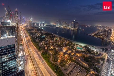 Apartment in Dubai Media City, Dubai 3 bedrooms, 210 sq.m. № 141299 - photo 13