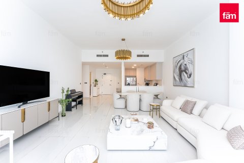 Apartment in Dubai Media City, Dubai 3 bedrooms, 210 sq.m. № 141299 - photo 10