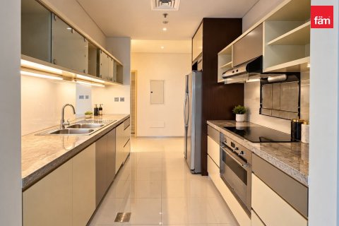 Apartment in Sheikh Zayed Road, Dubai 2 bedrooms, 216 sq.m. № 141297 - photo 9