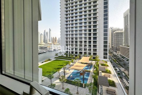 Снять в аренду квартиру в EMAAR Beachfront, Dubai Harbour, Дубай: 2 спальни, 109м², № 45223 - фото 10