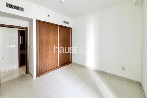 Снять в аренду квартиру в EMAAR Beachfront, Dubai Harbour, Дубай: 2 спальни, 109м², № 45223 - фото 8