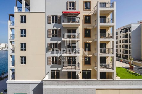 Снять в аренду квартиру в La Mer, Джумейра, Дубай: 1 спальня, 74.42м², № 130033 - фото 10