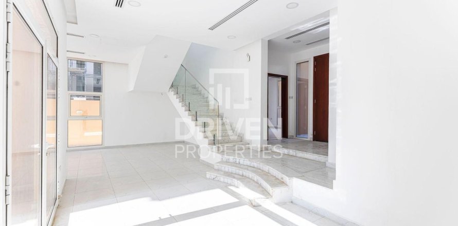 Вилла в Al Furjan, Дубай, 5 спален, 525м², № 129162