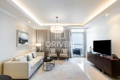 Снять в аренду квартиру в The Address Residence Fountain Views, Даунтаун Дубай (Даунтаун Бурдж Дубай), Дубай: 1 спальня, 77.95м², № 127835 - фото 2
