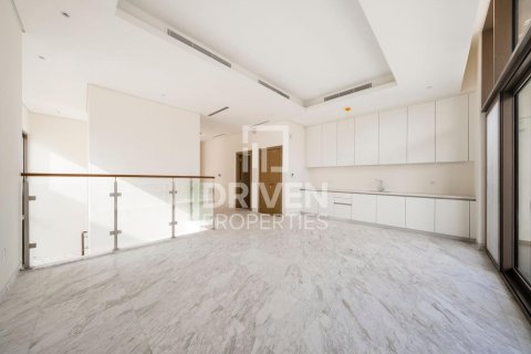 Снять в аренду виллу в District One, Мохаммед Бин Рашид Сити, Дубай: 4 спальни, 569.96м², № 127836 - фото 3