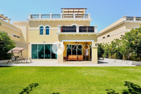 فيلا في Legacy, Jumeirah Park, دبي 4 غرف نوم, 631.1 م² رقم 42411