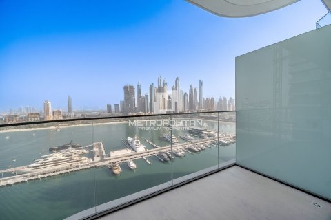 Apartment in EMAAR Beachfront, Dubai Harbour, Dubai 2 bedrooms, 106 sq.m. № 73742