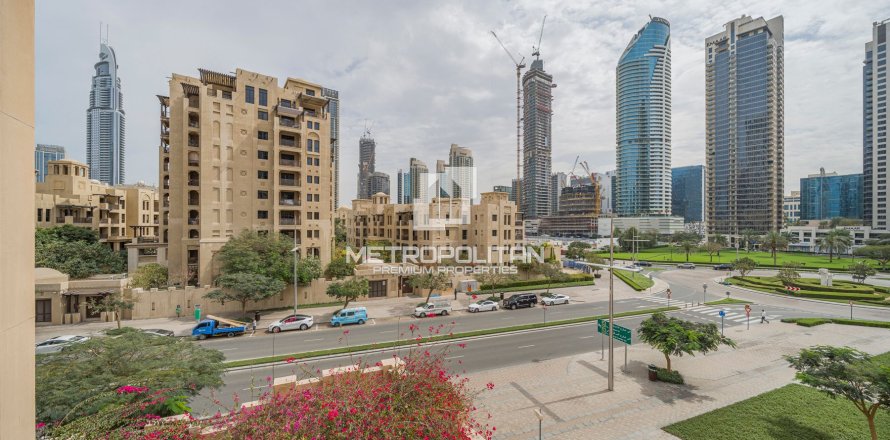 Apartment in Old Town, Dubai 1 bedroom, 85 sq.m. № 72948