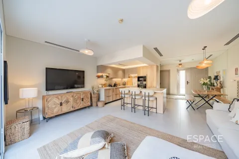 Townhouse in Jumeirah Village Circle, Dubai 2 bedrooms, 152 sq.m. № 61693