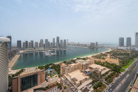 Appartement à Dubai Marina, Dubai, 4 chambres, 235.42 m², № 136535 - photo 15