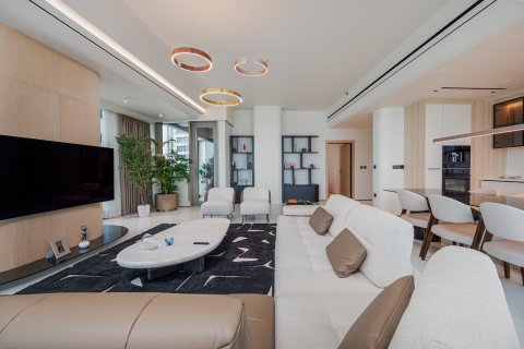 Appartement à Dubai Marina, Dubai, 4 chambres, 235.42 m², № 136535 - photo 5