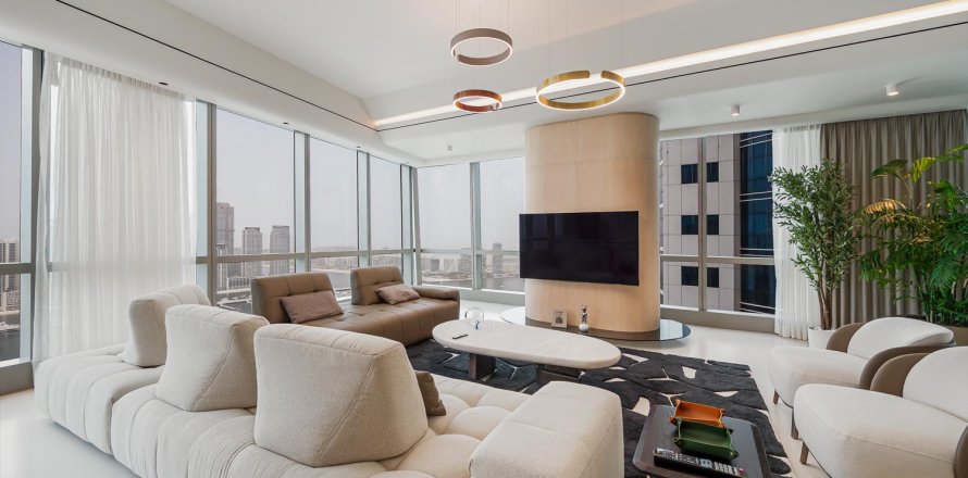 Appartement à Dubai Marina, Dubai, 4 chambres, 235.42 m², № 136535