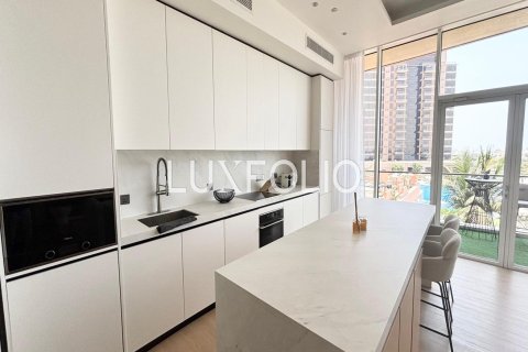 Снять в аренду квартиру в Пальме Джумейре, Дубай: 2 спальни, 156м², № 46205 - фото 9