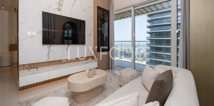 Квартира в EMAAR Beachfront, Dubai Harbour, Дубай, 1 спальня, 73м², № 46194