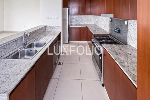 Снять в аренду квартиру в Park Heights, Дубай Хилс Эстейт, Дубай: 3 спальни, 181м², № 46206 - фото 7