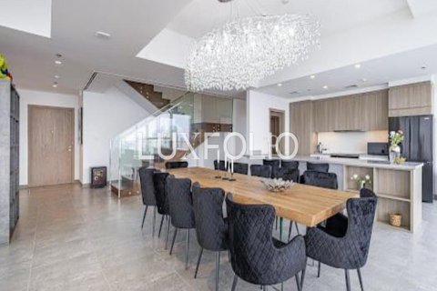 Снять в аренду дуплекс в Дубай Марине, Дубай: 4 спальни, 350м², № 46195 - фото 5