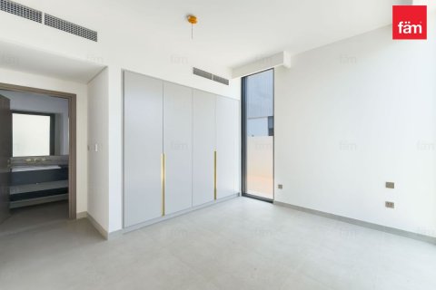 Villa en Dubai, 4 dormitorios, 456.9 m², № 113589 - foto 14