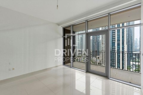 Appartement à BLVD Crescent, Downtown Dubai (Downtown Burj Dubai), Dubai, 2 chambres, 155.24 m², № 129000 - photo 10