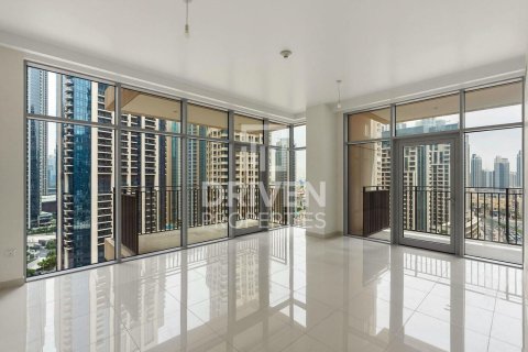 Appartement à BLVD Crescent, Downtown Dubai (Downtown Burj Dubai), Dubai, 2 chambres, 155.24 m², № 129000
