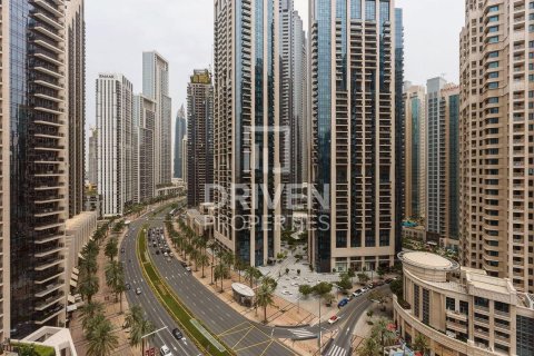 Appartement à BLVD Crescent, Downtown Dubai (Downtown Burj Dubai), Dubai, 2 chambres, 155.24 m², № 129000 - photo 23