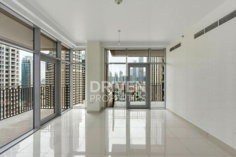 Appartement à BLVD Crescent, Downtown Dubai (Downtown Burj Dubai), Dubai, 2 chambres, 155.24 m², № 129000 - photo 2